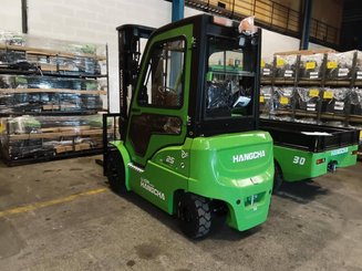 Электрический погрузчик Hangcha XC25i-2 (CPD25-XCY2-SI)