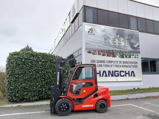 Четырехопорные погрузчики Hangcha XF35D-2 (CPCD35-X2H7F1)