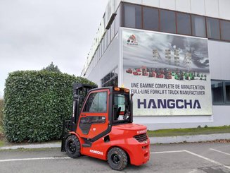 Четырехопорные погрузчики Hangcha XF35D-2 (CPCD35-X2H7F1)