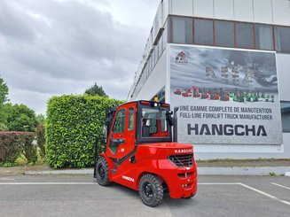 Четырехопорные погрузчики Hangcha XF55D-2