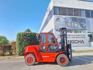 Четырехопорные погрузчики Hangcha XF70D