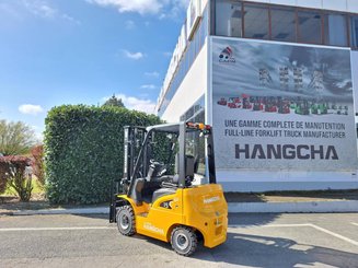 Четырехопорные погрузчики Hangcha XE15i (CPD15-XEY2-SI) 
