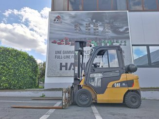 Четырехопорные погрузчики Caterpillar GP25NTD - 2