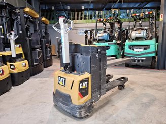 Гидростатический Caterpillar NPP20N2E