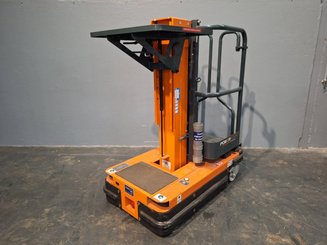 Строительный подъёмник с вертикальной мачтой JLG POWER PICKER - 3