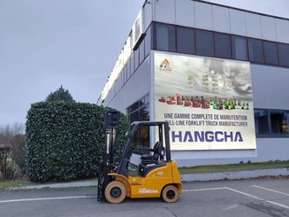 Четырехопорные погрузчики Hangcha XE20Ci