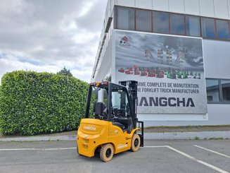 Четырехопорные погрузчики Hangcha XE20Ci