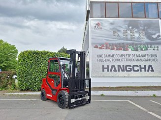 Четырехопорные погрузчики Hangcha XF35D-2
