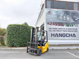 Четырехопорные погрузчики Hangcha XE18i