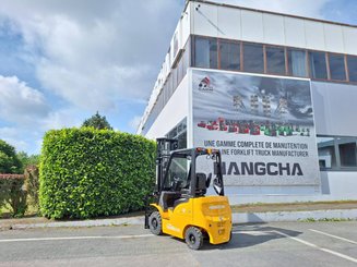 Четырехопорные погрузчики Hangcha XE18i