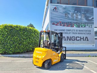 Четырехопорные погрузчики Hangcha XE25i
