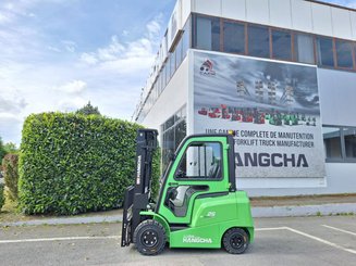 Четырехопорные погрузчики Hangcha AE25-I