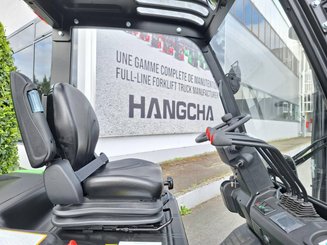 Четырехопорные погрузчики Hangcha AE25-I