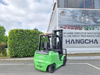 Четырехопорные погрузчики Hangcha AE25-I