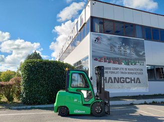 Четырехопорные погрузчики Hangcha AE35-I