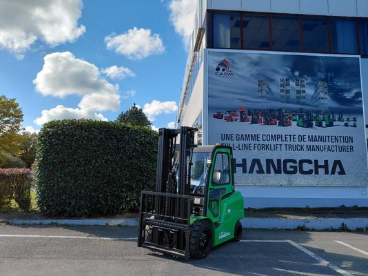 Четырехопорные погрузчики Hangcha AE35-I - 1