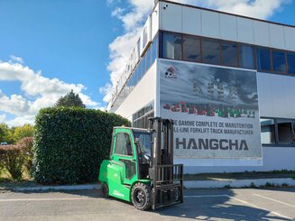 Четырехопорные погрузчики Hangcha AE35-I