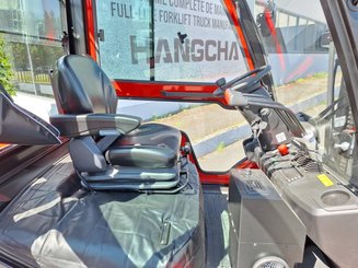 Четырехопорные погрузчики Hangcha XF30D-2 (CPCD30-X2H7F1)