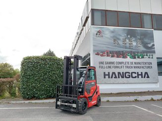 Четырехопорные погрузчики Hangcha XF30D-2 (CPCD30-X2H7F1)