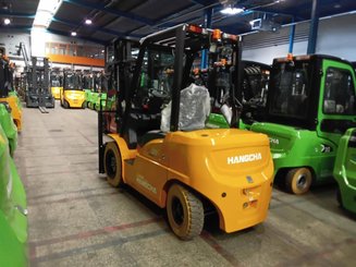 Четырехопорные погрузчики Hangcha XE30i ( CPD30-XEY2HA-SI ) - 1