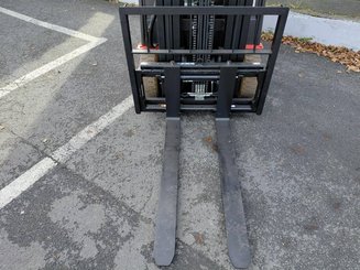 Трехопорные погрузчики Hangcha A3W15 ( CPDS15-AC8G )