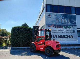 Внедорожный погрузчик Hangcha TT35-4 ( CPCD35-XW33C-RT4 )