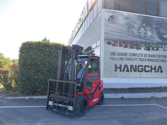 Четырехопорные погрузчики Hangcha XF35D-2 (CPCD35-X2H7F1)