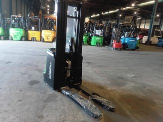 Штабелеры с электроприводом Hangcha CDD16-XT1-SI