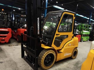 Четырехопорные погрузчики Hangcha XE35i (CPD35-XEY2HA-SI)