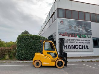 Четырехопорные погрузчики Hangcha XE35i (CPD35-XEY2HA-SI)