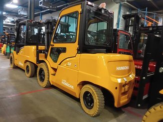 Четырехопорные погрузчики Hangcha XE50i-500