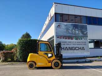 Четырехопорные погрузчики Hangcha XE50i-500