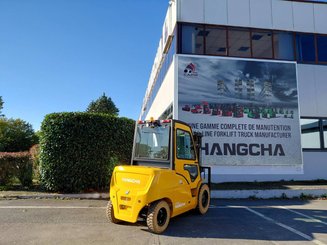 Четырехопорные погрузчики Hangcha XE50i-500