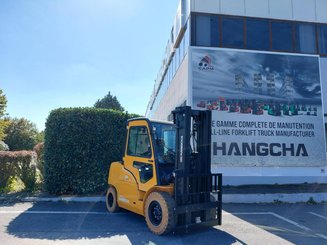 Четырехопорные погрузчики Hangcha XE50i-500