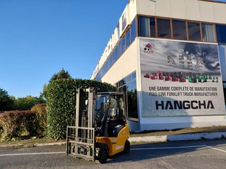 Четырехопорные погрузчики Hangcha XE18i (CPD18-XEY2HA-SI)  - 1