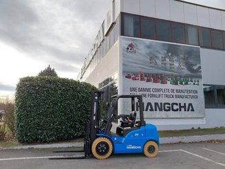 Четырехопорные погрузчики Hangcha XE30i ( CPD30-XEY2HA-SI )