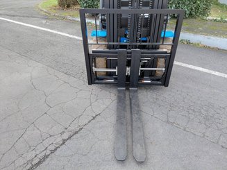 Четырехопорные погрузчики Hangcha XE30i ( CPD30-XEY2HA-SI )