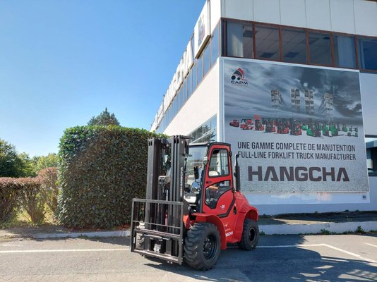 Внедорожный погрузчик Hangcha TT25-2 (CPCD25-X2W98E-RT2) - 1