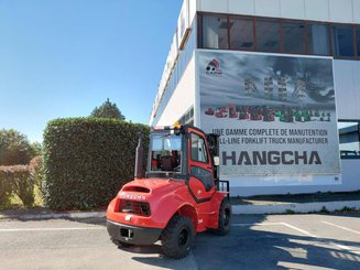 Внедорожный погрузчик Hangcha TT25-2 (CPCD25-X2W98E-RT2)