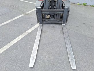 Четырехопорные погрузчики Fenwick H30 T - 02 - 12