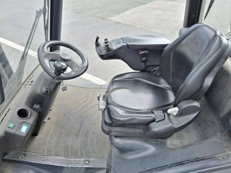 Четырехопорные погрузчики Fenwick H30 T - 02 - 13