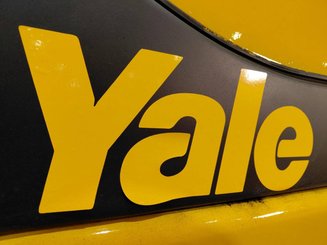Четырехопорные погрузчики Yale gdp16vx