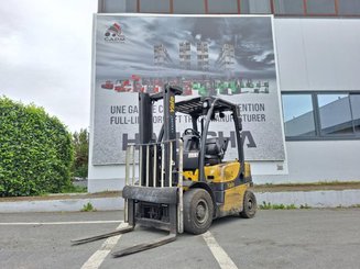 Четырехопорные погрузчики Yale GDP20VX