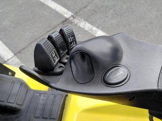 Четырехопорные погрузчики Yale GDP20VX