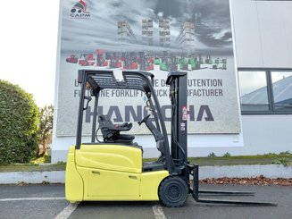 Трехопорные погрузчики Hyster  J16XNTLWB