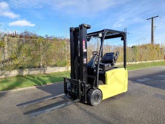 Трехопорные погрузчики Hyster  J16XNTLWB