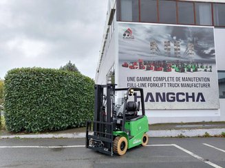 Четырехопорные погрузчики Hangcha AE15i (CPD15-AEY2-I)