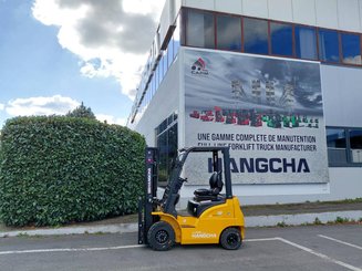 Четырехопорные погрузчики Hangcha XE18i (CPD18-XEY2HA-SI) 