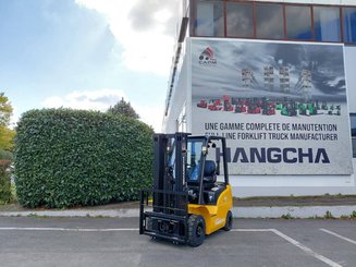 Четырехопорные погрузчики Hangcha XE18i (CPD18-XEY2HA-SI) 