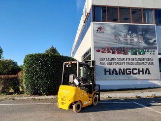 Четырехопорные погрузчики Hangcha XE18i (CPD18-XEY2HA-SI)  - 4